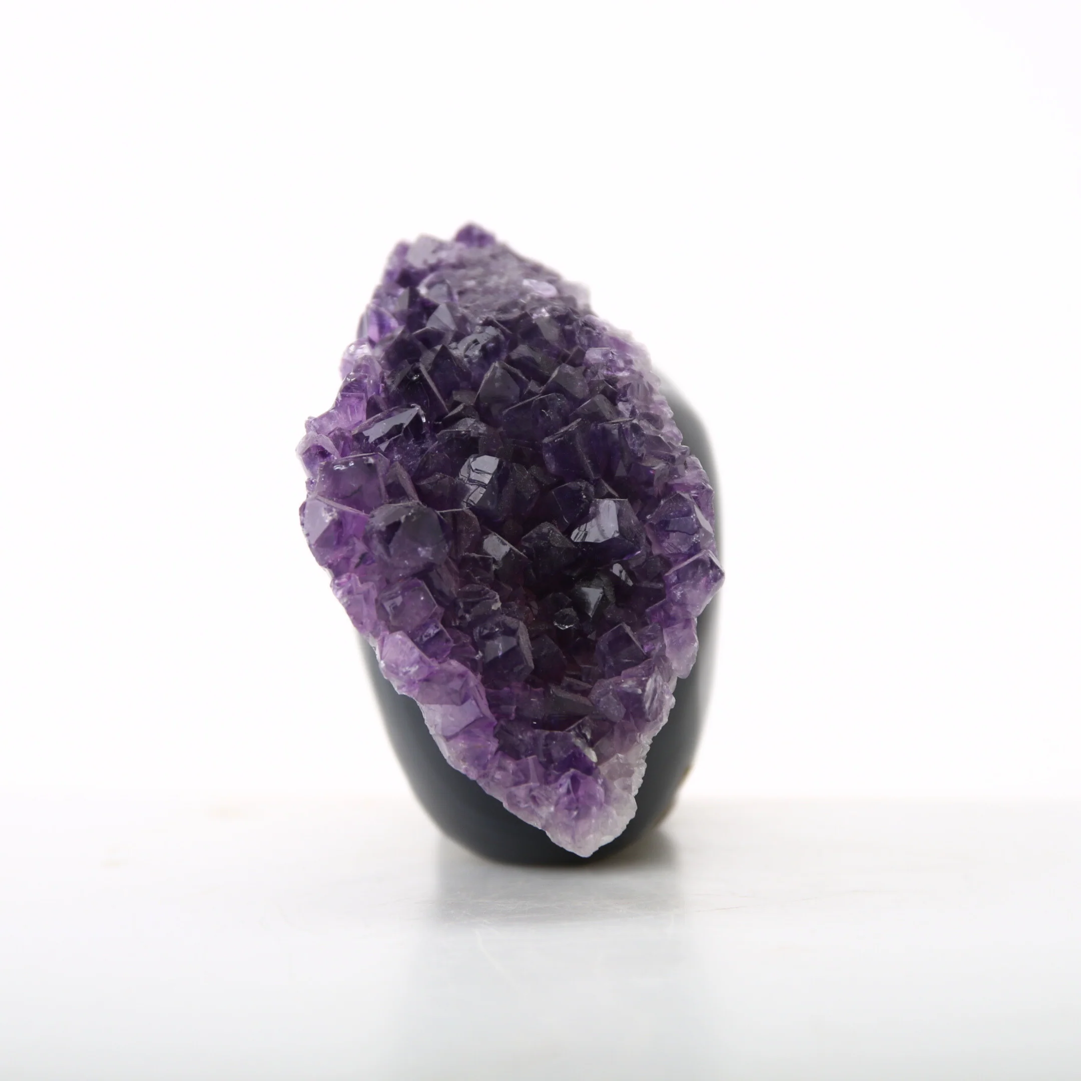 Amethist Geode Skull - Image 3