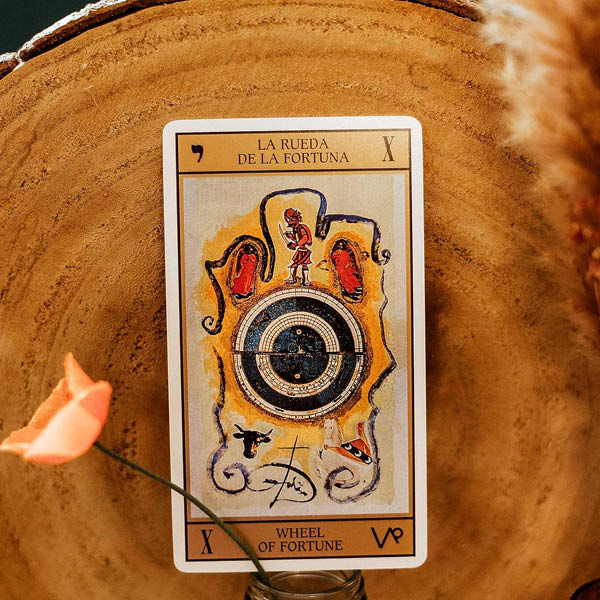 Dalí Tarot Universal Gold Edition - Image 3