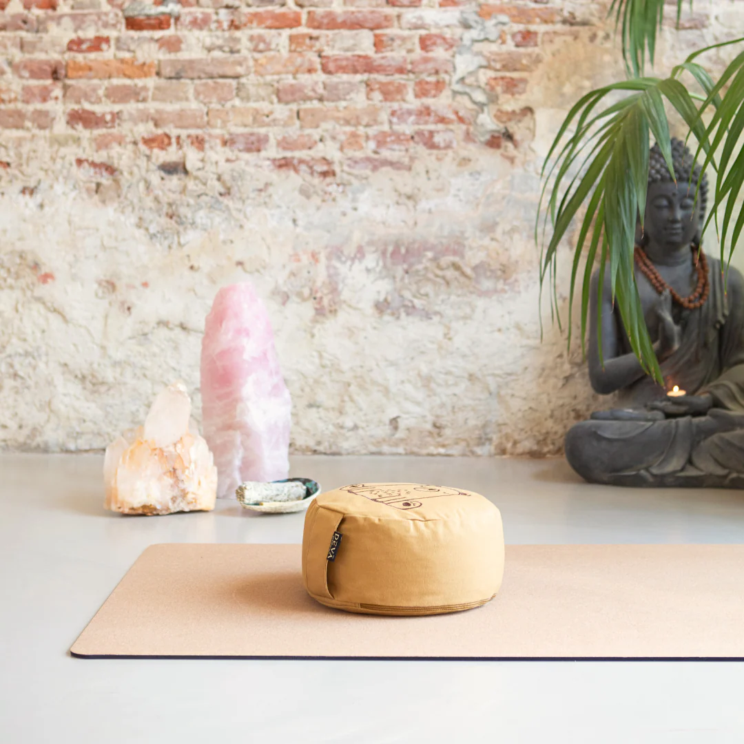 Deva Yoga - Kids meditatiekussen - Dark Yellow Bear - Image 3