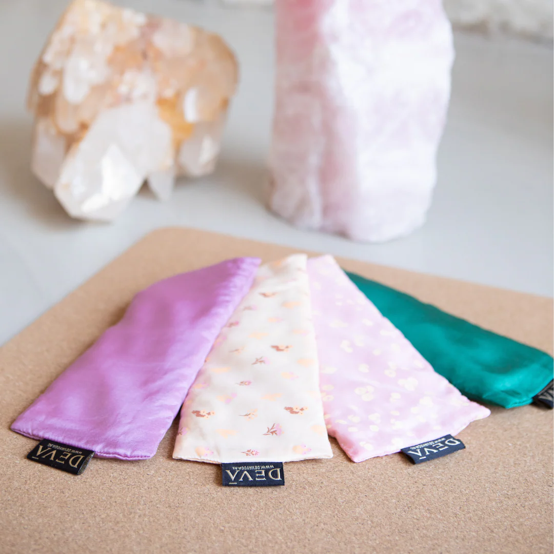 Deva Yoga - Oogkussen lavendel zijde - Spotty Pink - Image 3