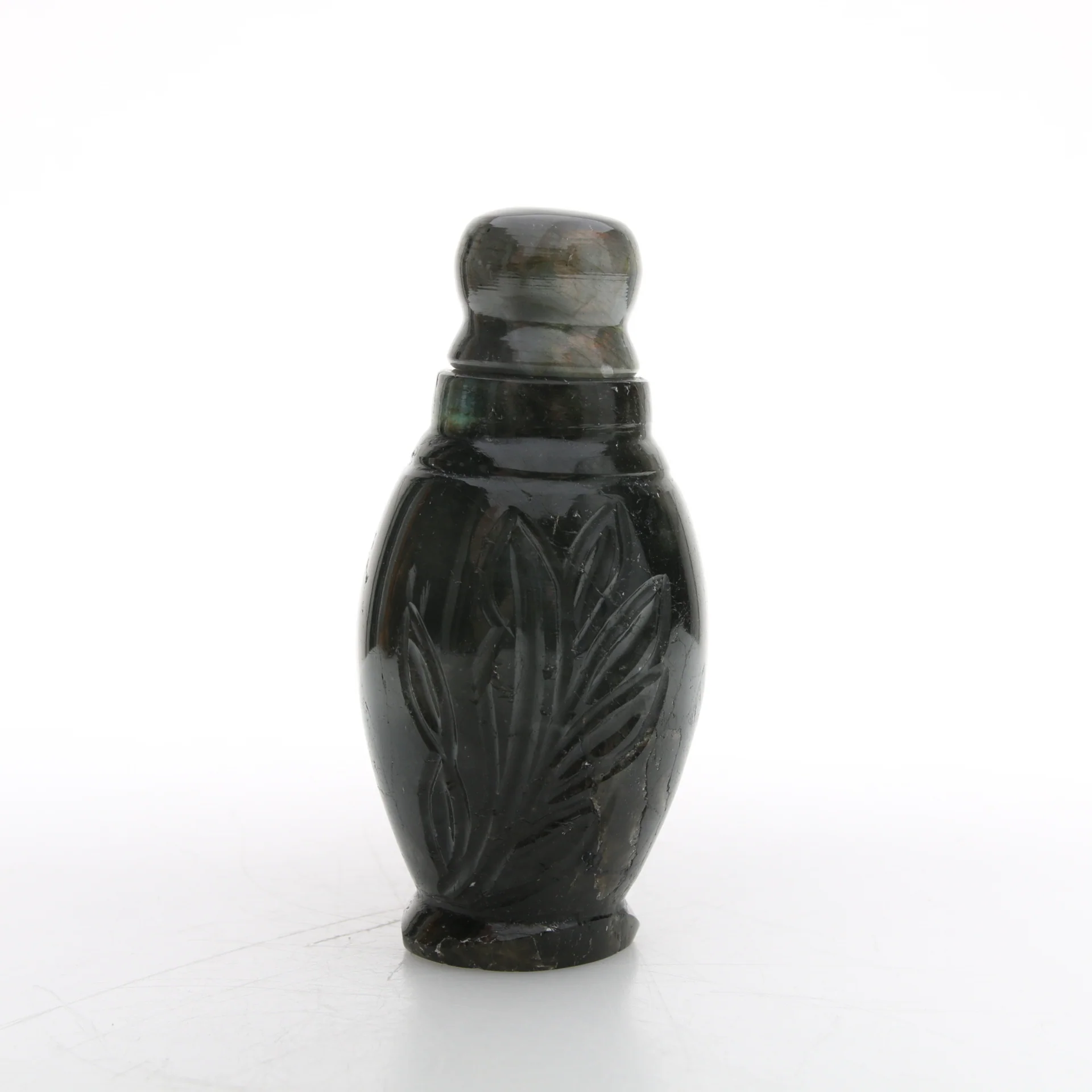 Labradoriet Urn - Image 3